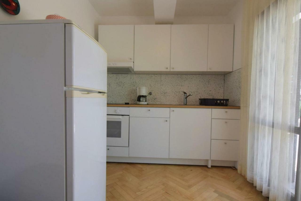 Apartments Jadanec Malinska Eksteriør bilde